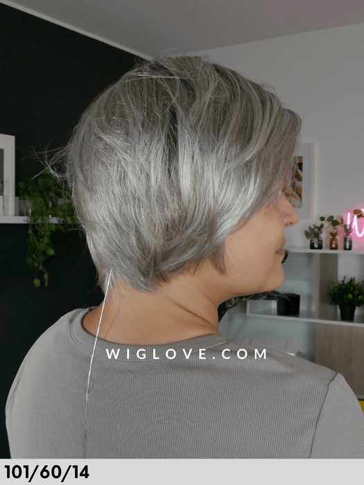 TIRAMISU - attaccatura naturale, riga sinistra - Wig Love - Parrucca Sintetica101/60/14