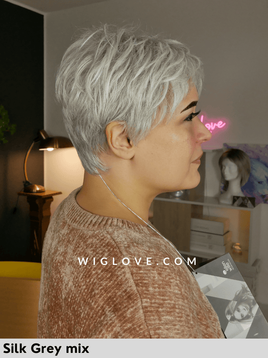 ZOE - attaccatura naturale, monofilamento al vortice - Wig Love - Parrucca SinteticaSilk Grey Mix