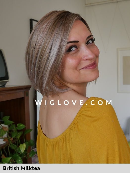 CAFE CHIC - riga sinistra, attaccatura naturale - Wig Love - Parrucca SinteticaBritish Milktea