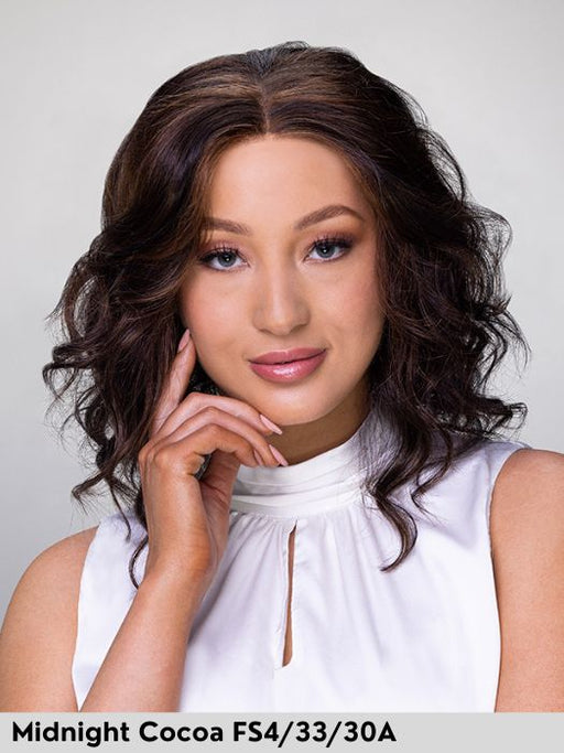 JULIANNE LITE PETITE - Taglia small - 100% fatta a mano - Lace front esteso - Wig Love - Parrucca SinteticaMidnight Cocoa
