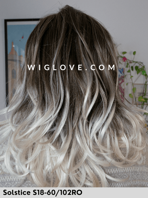 MIRANDA - riga sinistra, attaccatura naturale - Wig Love - Parrucca SinteticaSolstice
